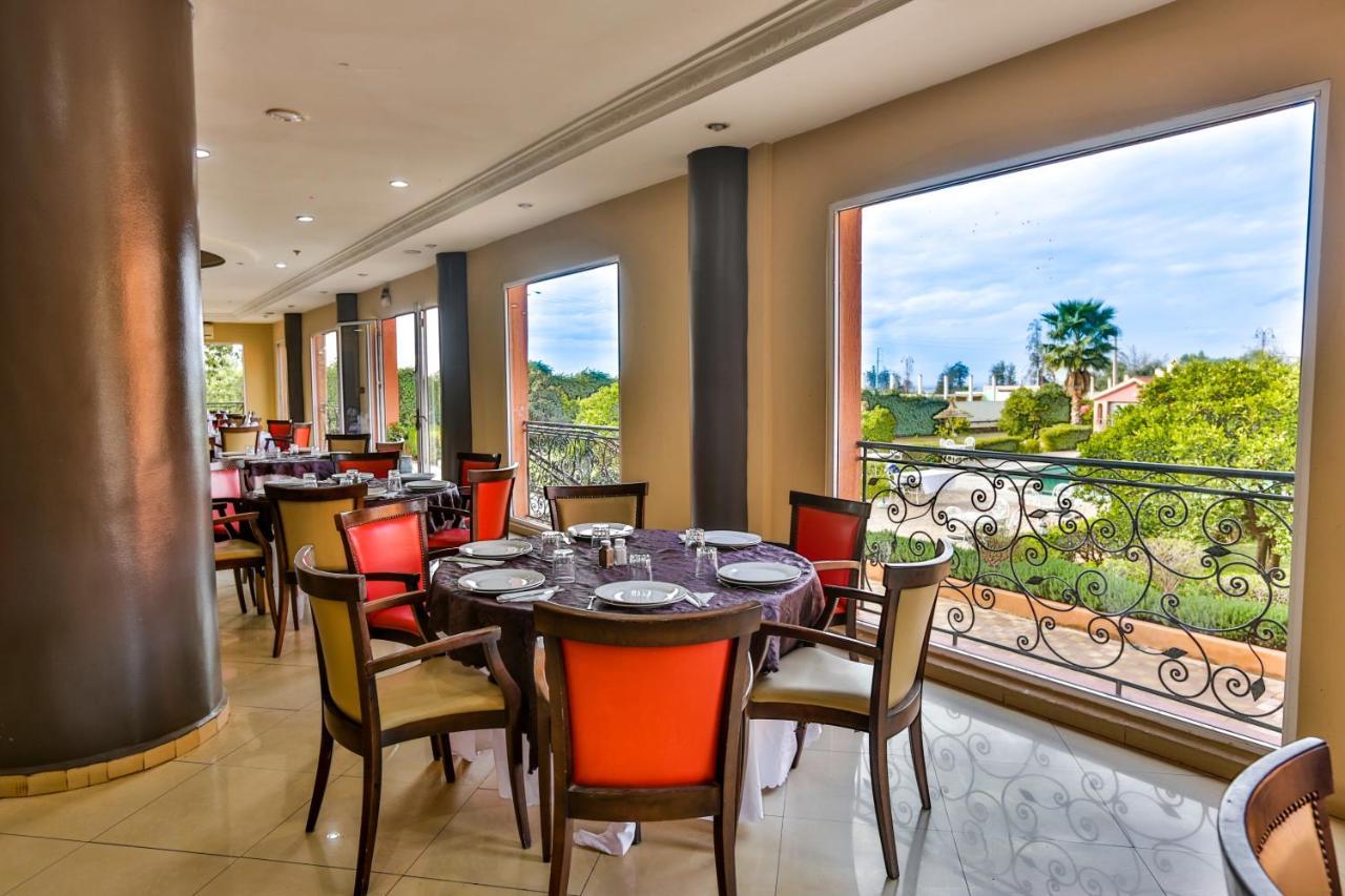 Complexe El Bassatine Hotel เบนิเมลลาล ภายนอก รูปภาพ