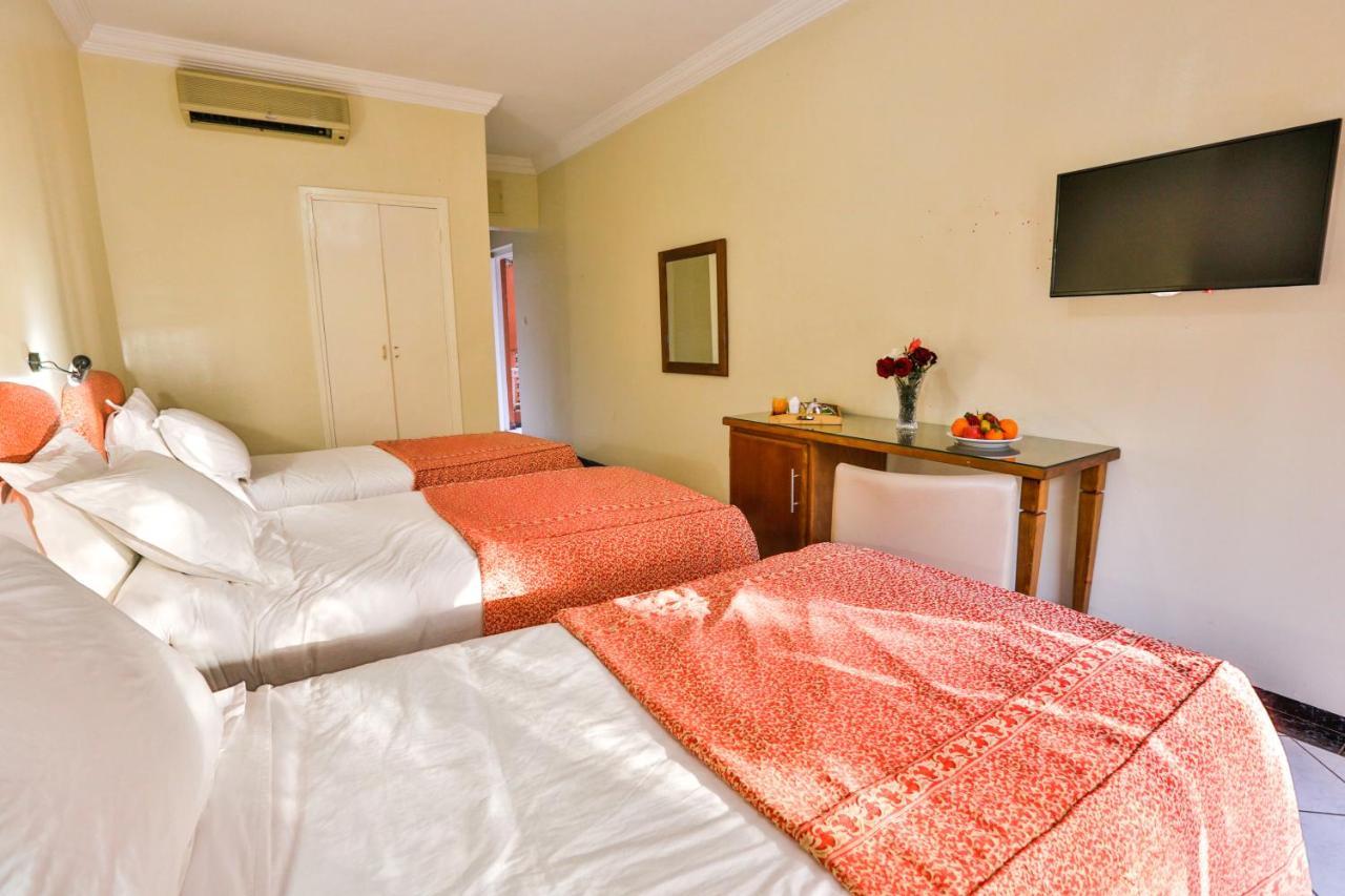 Complexe El Bassatine Hotel เบนิเมลลาล ภายนอก รูปภาพ