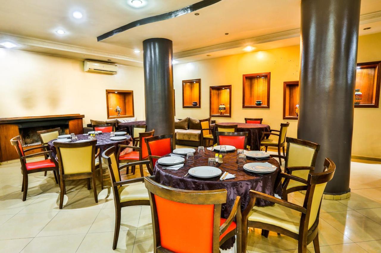 Complexe El Bassatine Hotel เบนิเมลลาล ภายนอก รูปภาพ